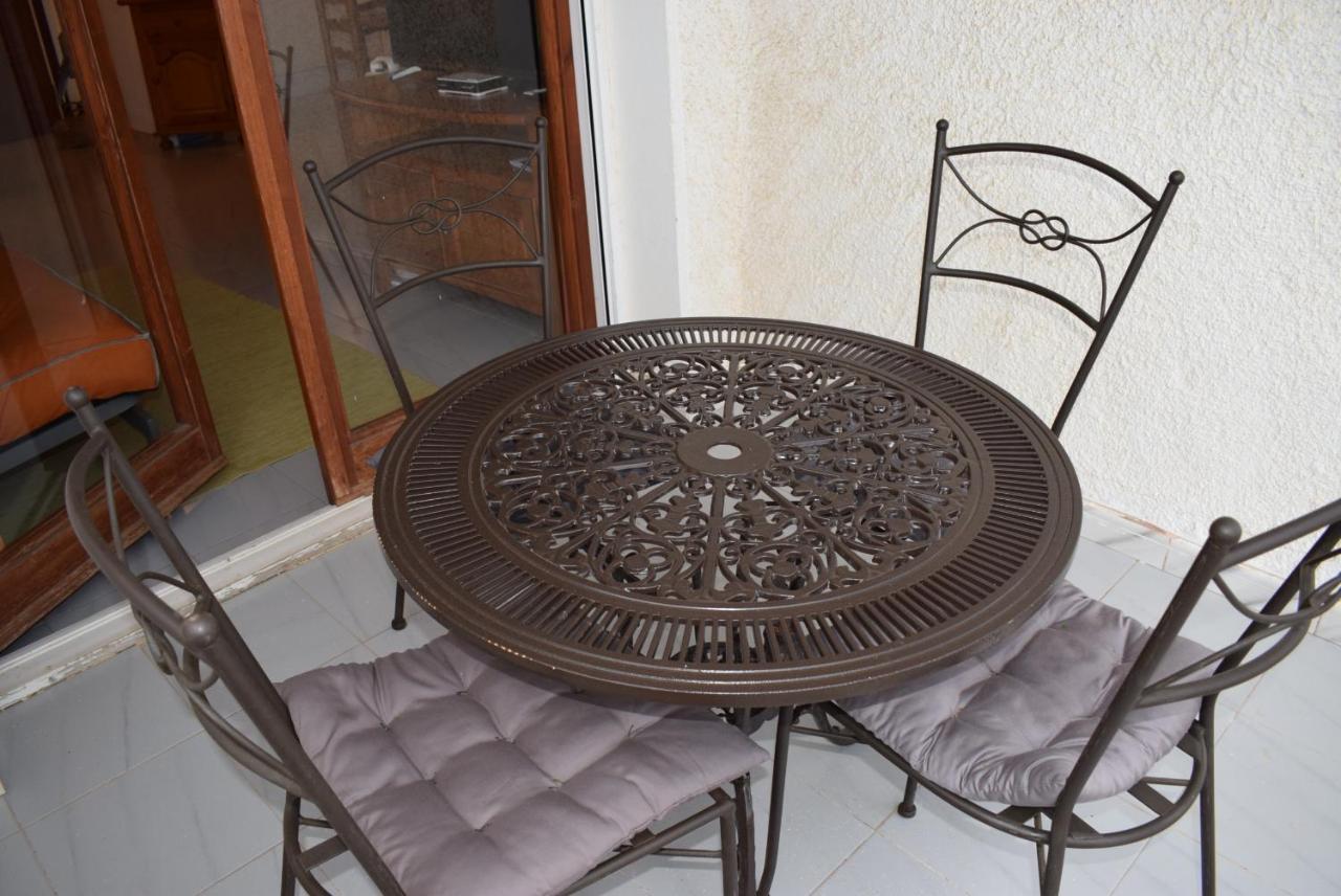 Apartamento con bonitas vistas al canal ref 337 Ampuriabrava Exterior foto